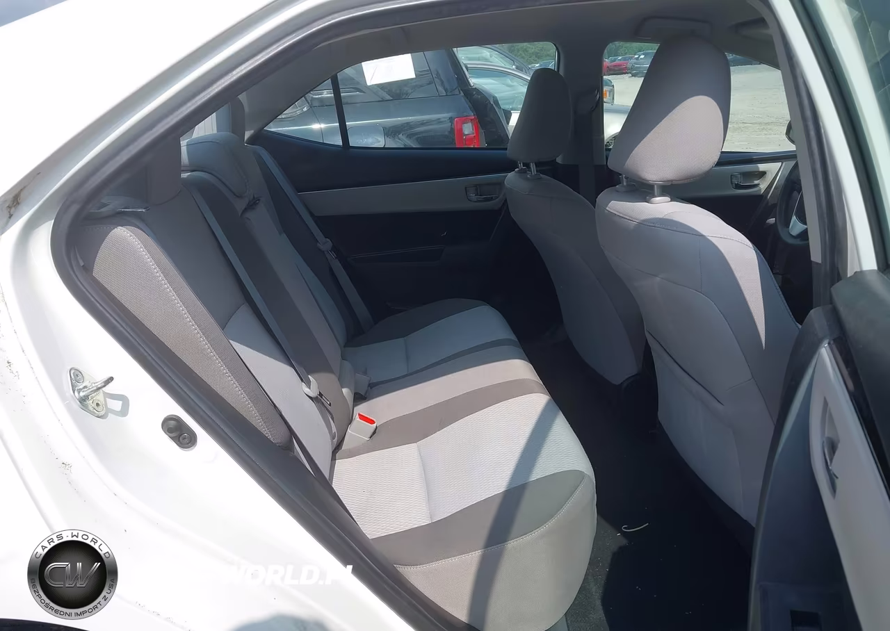 2019 Toyota Corolla Le VIN:5YFBURHE0KP926621 - 8
