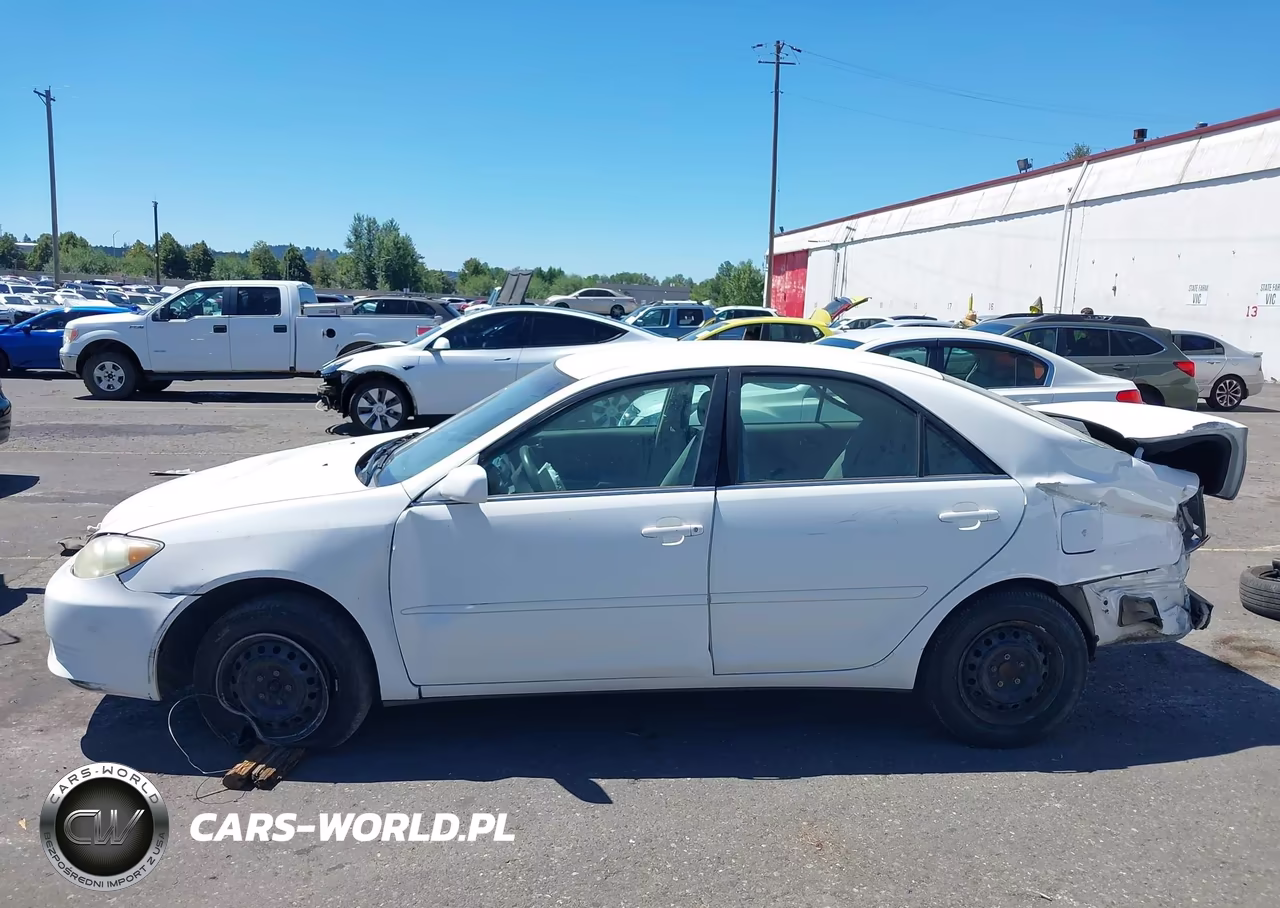 2006 Toyota Camry Le VIN:4T1BE32KX6U689018 - 14