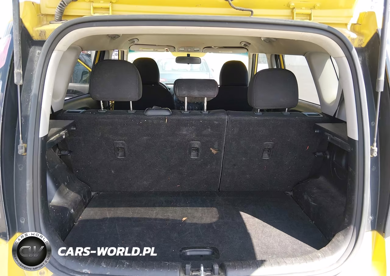 2014 Kia Soul + VIN:KNDJP3A51E7004911 - 12