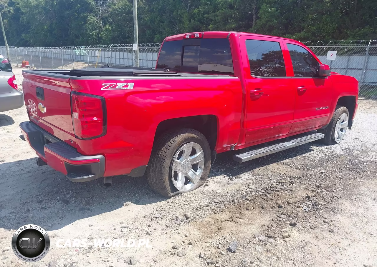 2017 Chevrolet Silverado 1500 Lt VIN:3GCUKREC5HG384481 - 4