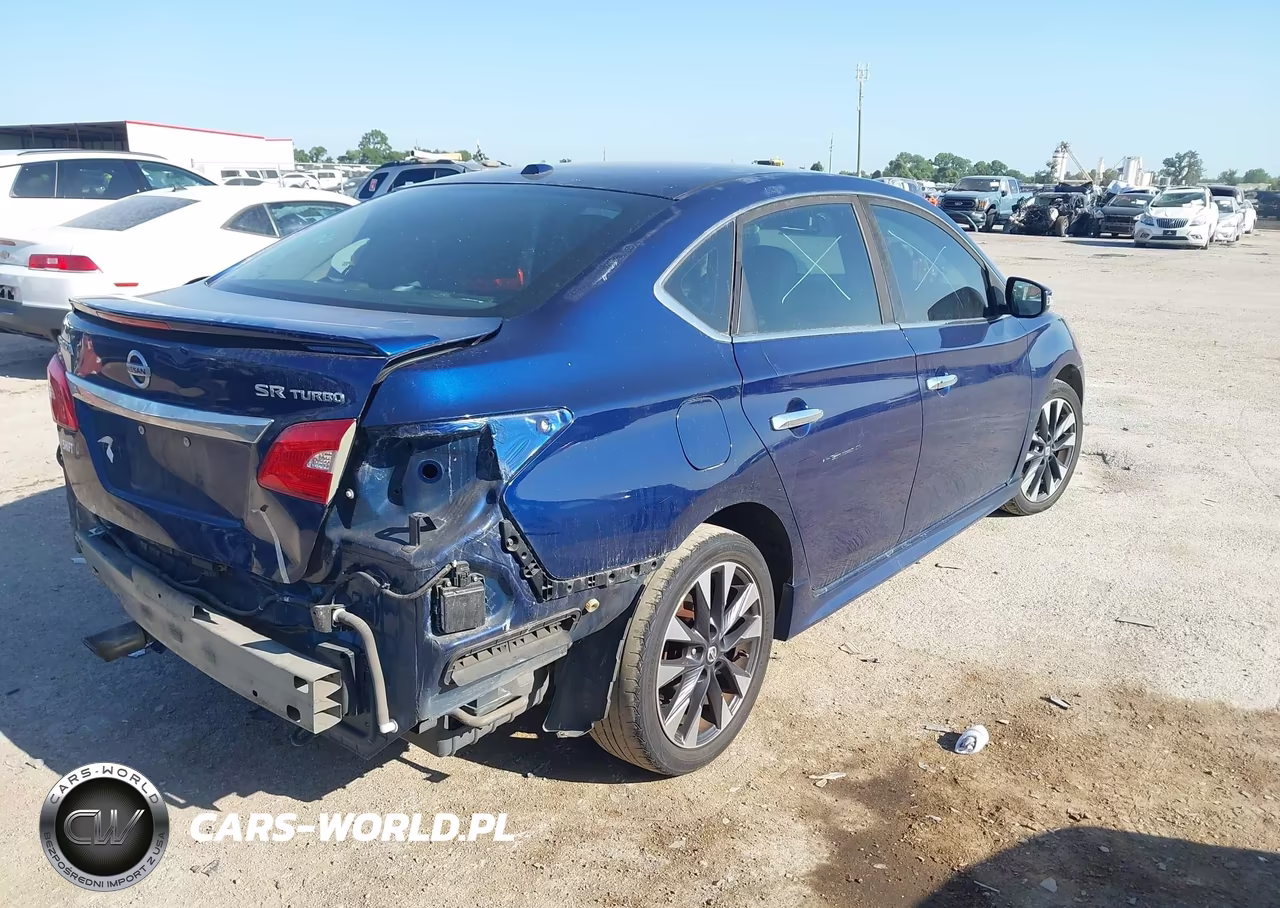 2017 Nissan Sentra Sr Turbo VIN:3N1CB7AP2HY237332 - 4