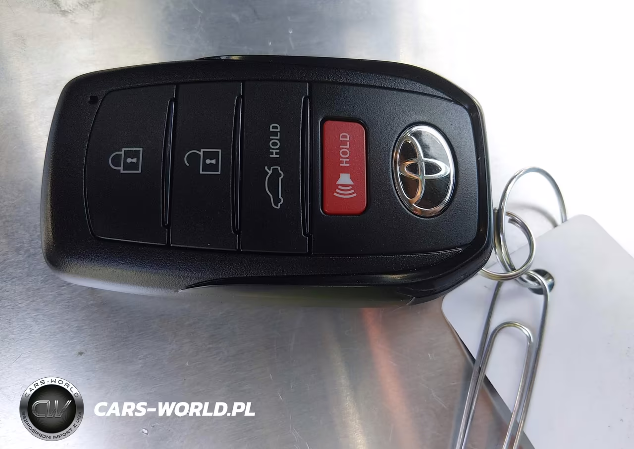2026 Toyota Camry Se VIN:4T1DAACK0TU758687 - 11