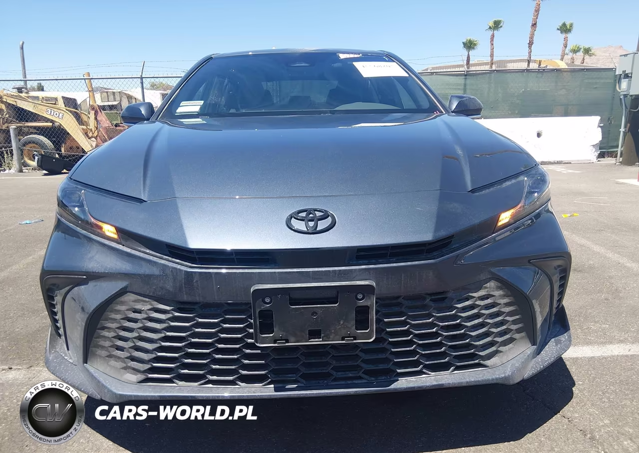 2026 Toyota Camry Se VIN:4T1DAACK0TU758687 - 12