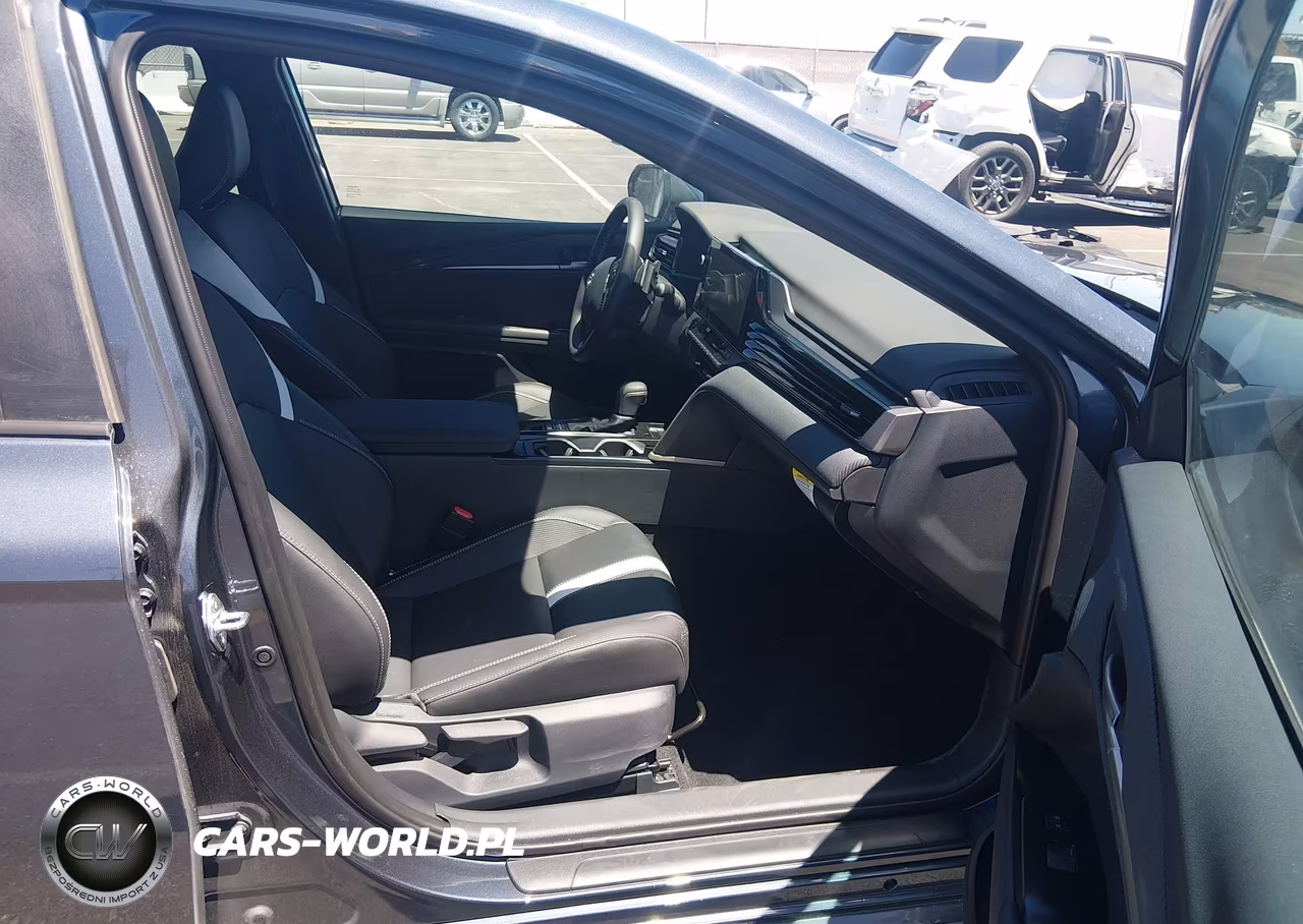 2026 Toyota Camry Se VIN:4T1DAACK0TU758687 - 5