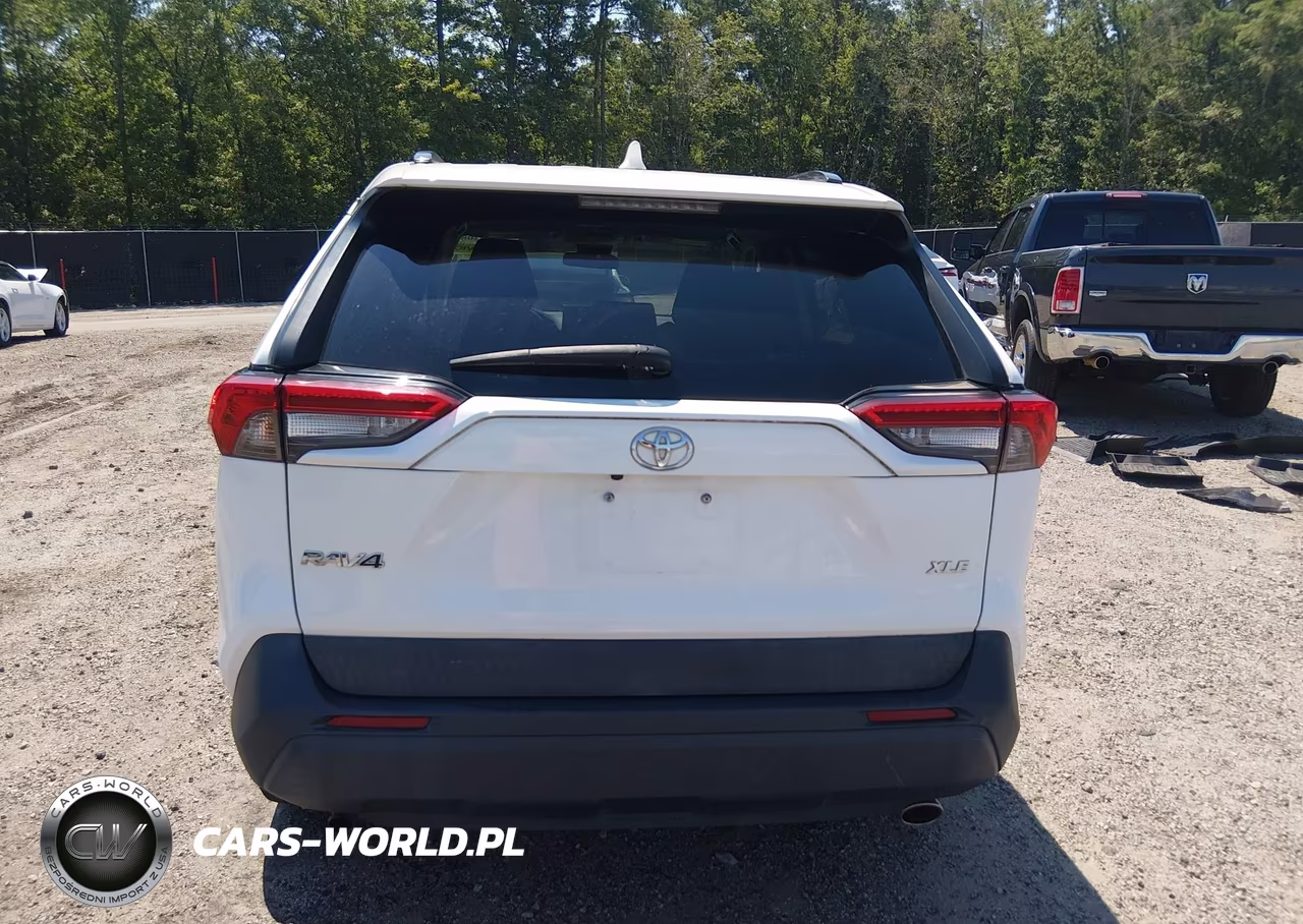 2020 Toyota Rav4 Xle VIN:2T3W1RFV6LC053625 - 16