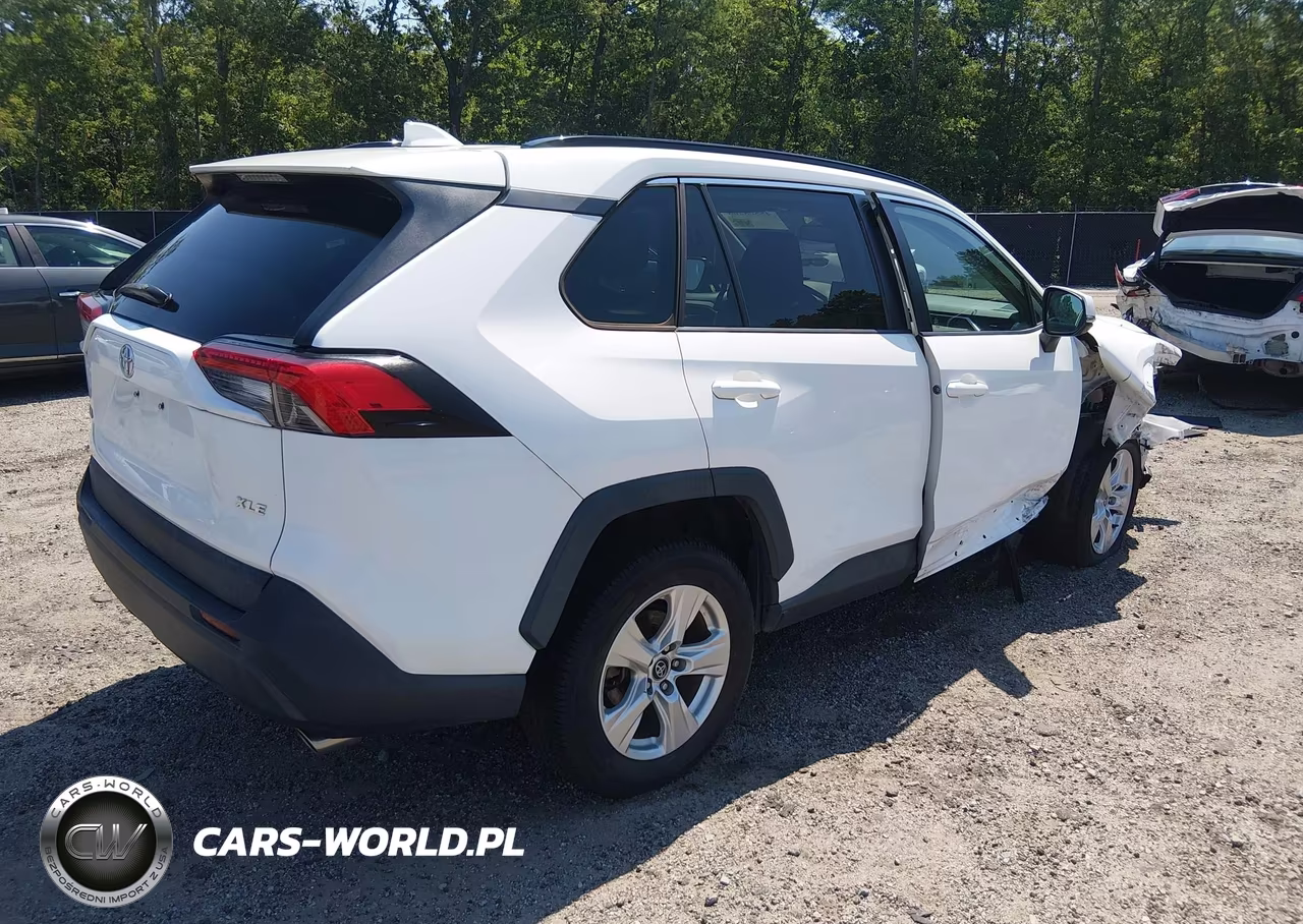 2020 Toyota Rav4 Xle VIN:2T3W1RFV6LC053625 - 4