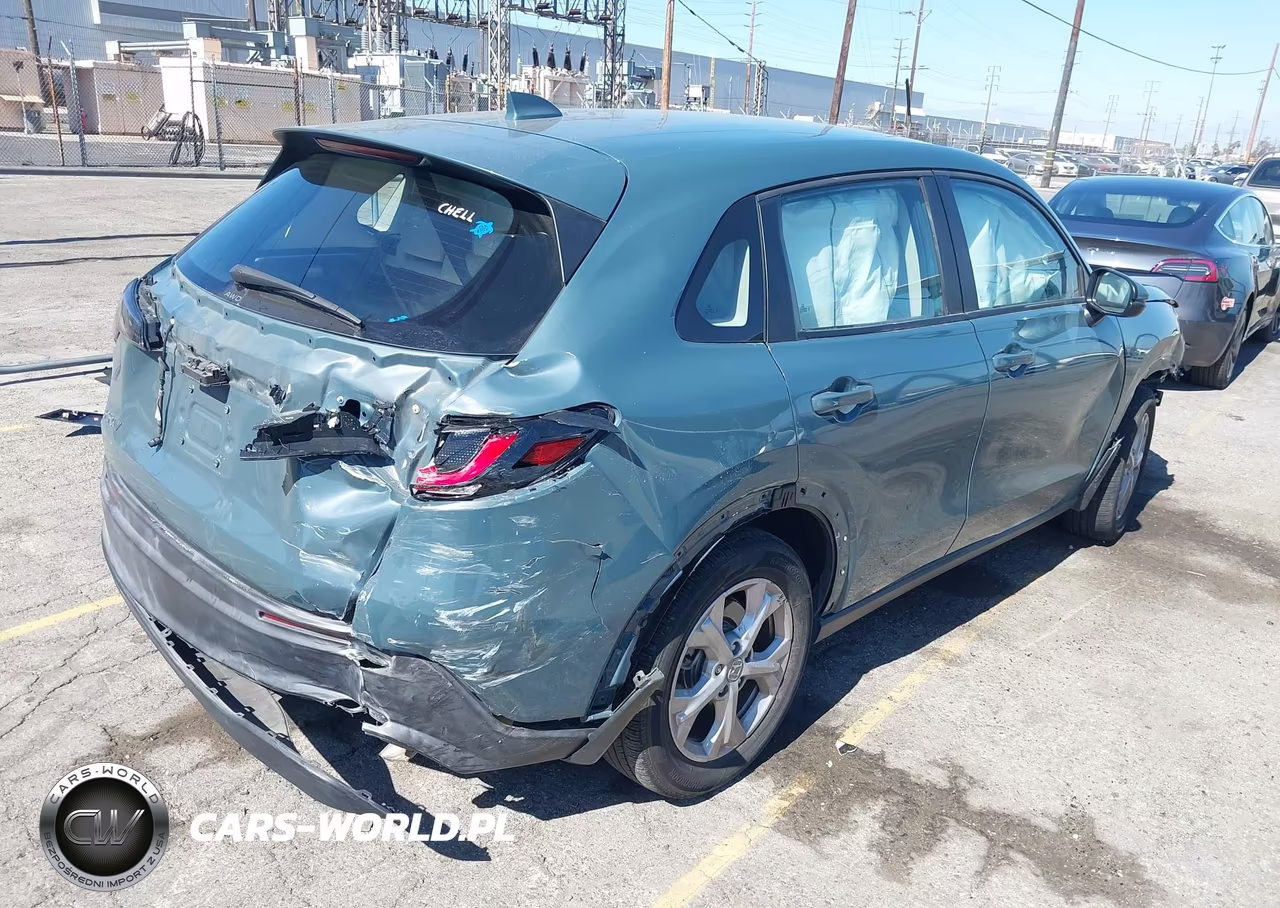 2024 Honda Hr-V Awd Lx VIN:3CZRZ2H32RM759485 - 4