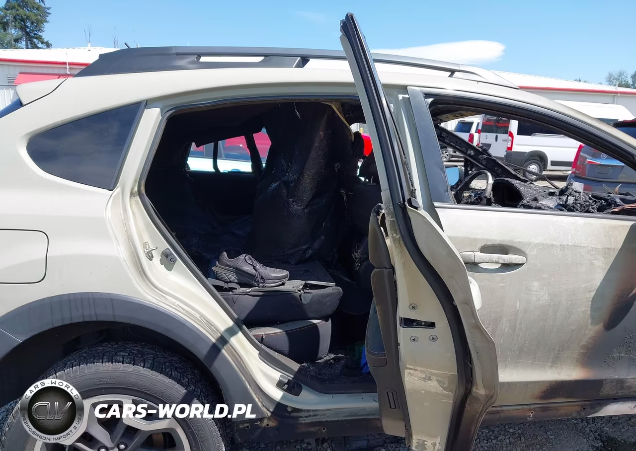 2016 Subaru Crosstrek 2.0I Premium VIN:JF2GPABCXG8330121 - 8
