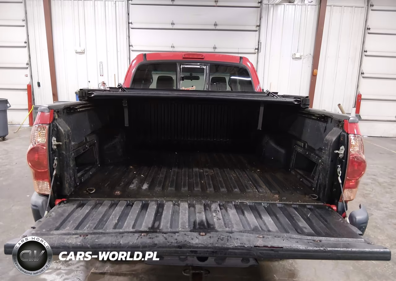 2008 Toyota Tacoma Base V6 VIN:5TEUU42N68Z536582 - 18