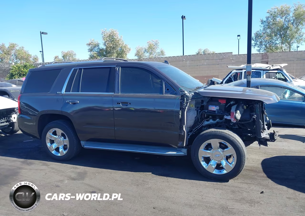 2015 Chevrolet Tahoe Ltz VIN:1GNSCCKC4FR544523 - 14