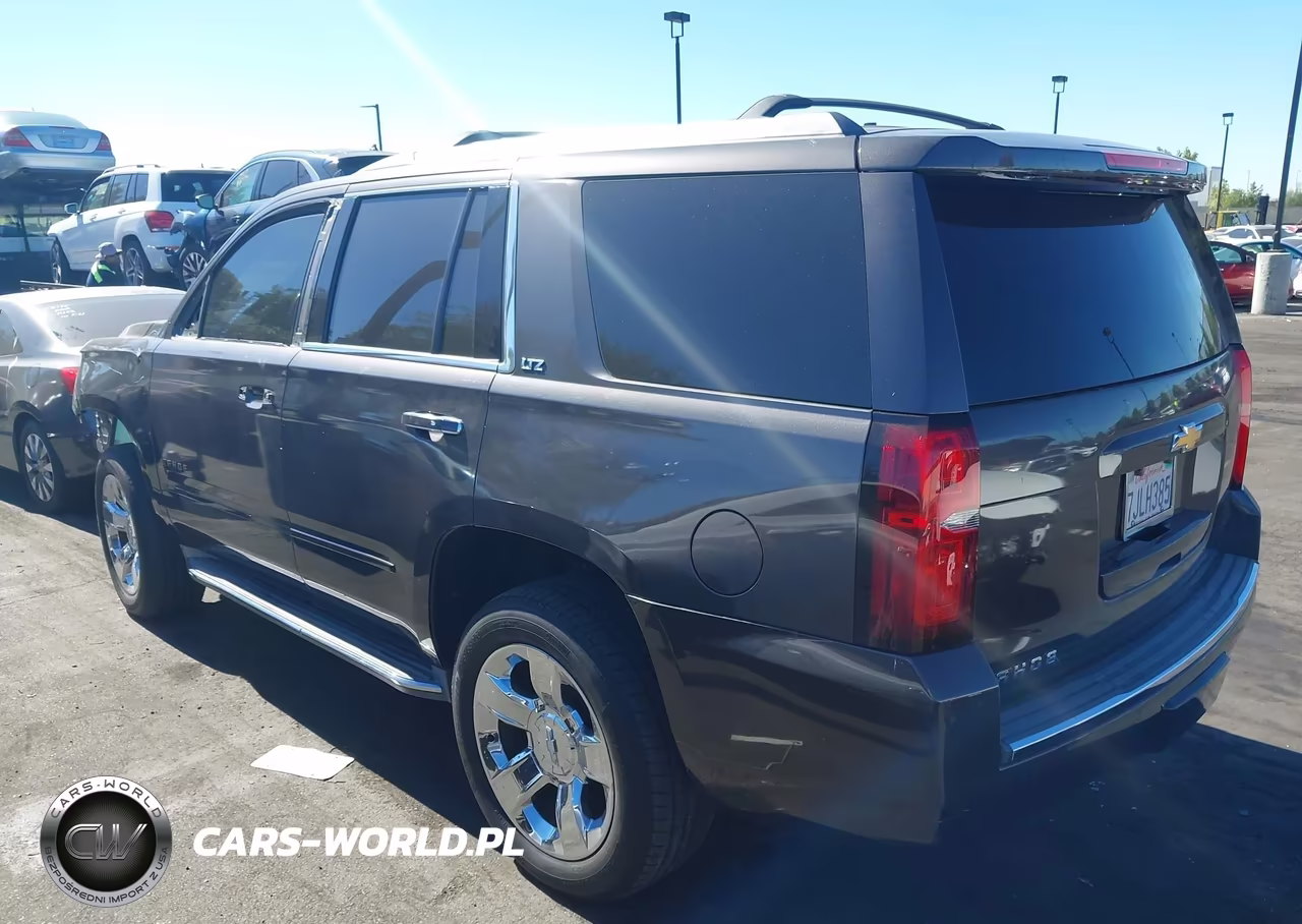 2015 Chevrolet Tahoe Ltz VIN:1GNSCCKC4FR544523 - 15