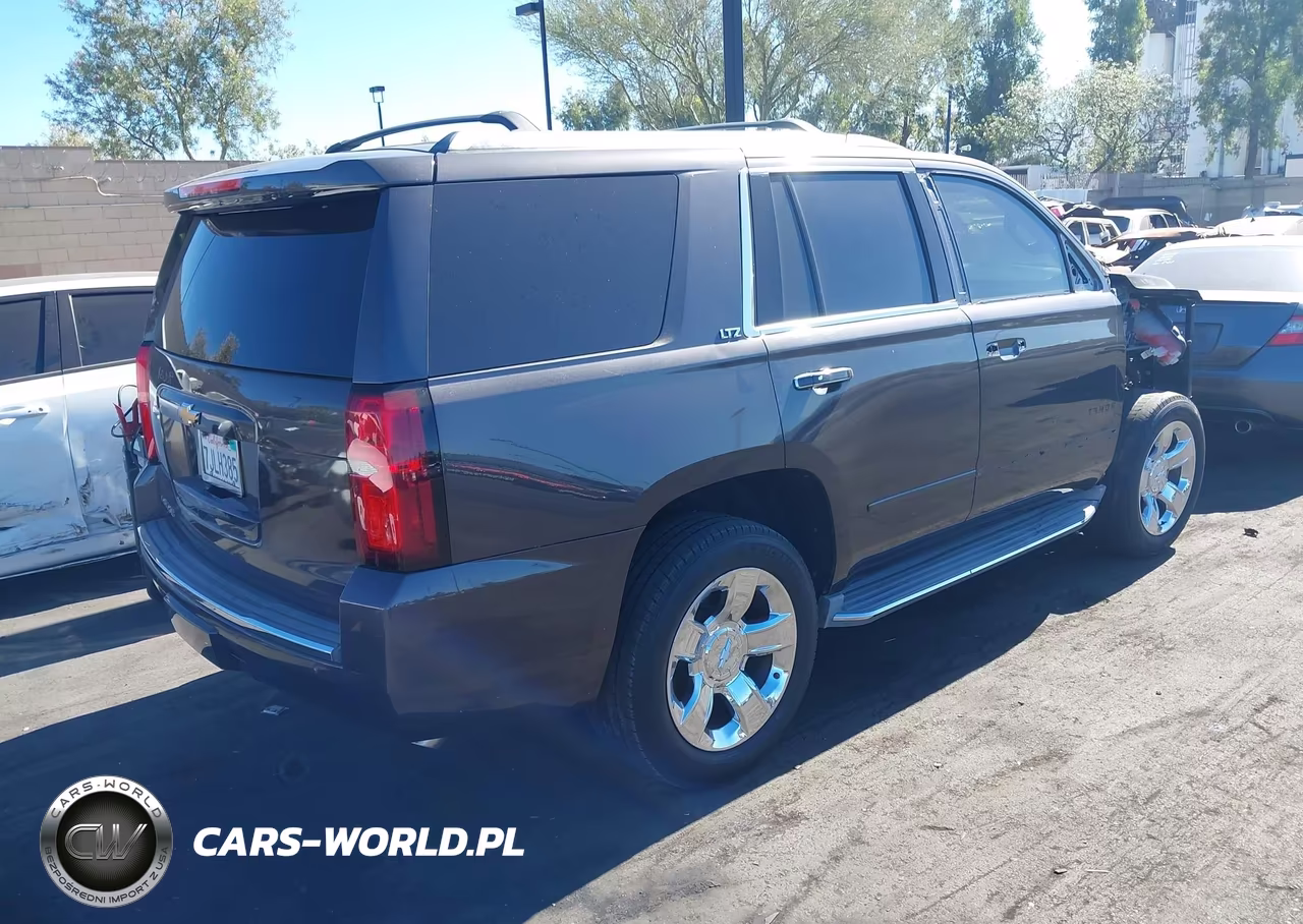 2015 Chevrolet Tahoe Ltz VIN:1GNSCCKC4FR544523 - 4