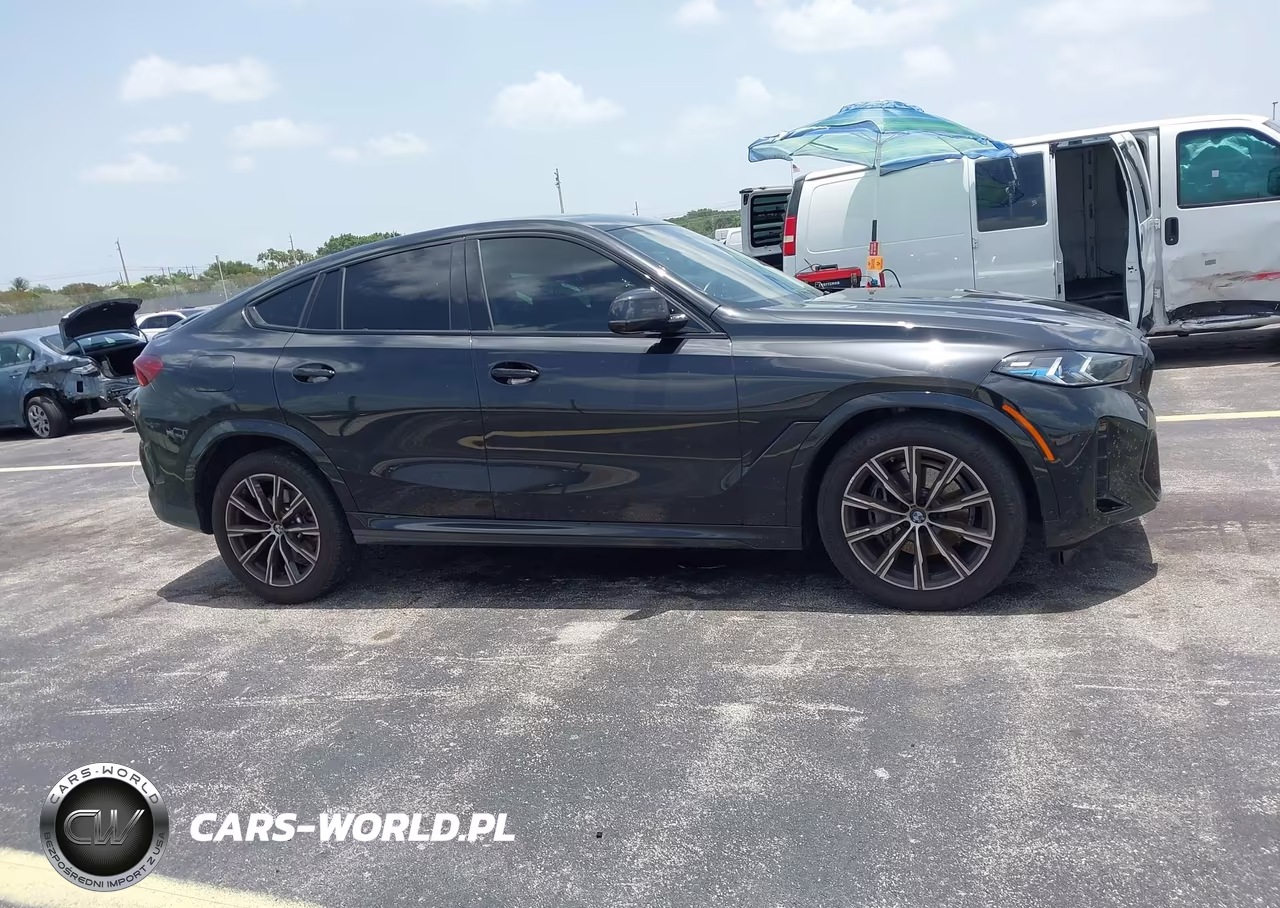 2025 BMW X6 xDrive40I VIN:5UX33EX09S9W32242 - 13