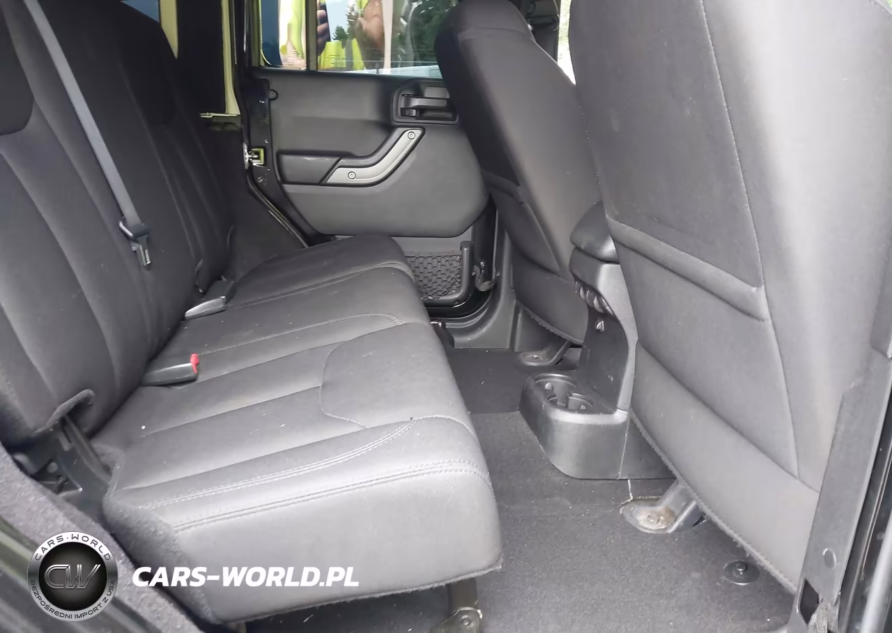 2018 Jeep Wrangler Jk Unlimited Sport S 4X4 VIN:1C4BJWDG6JL878807 - 8