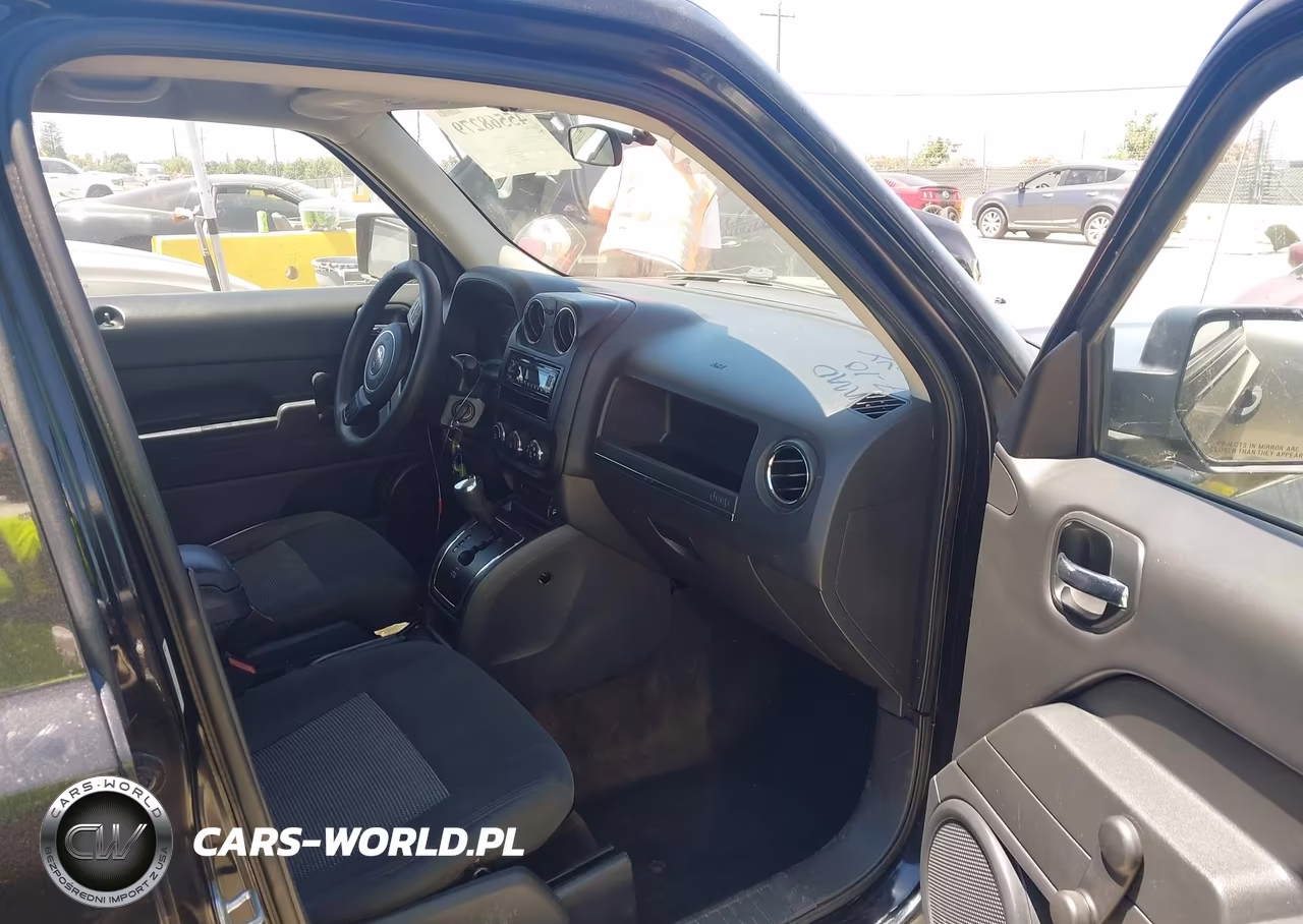 2014 Jeep Patriot Sport VIN:1C4NJPBA2ED511338 - 5