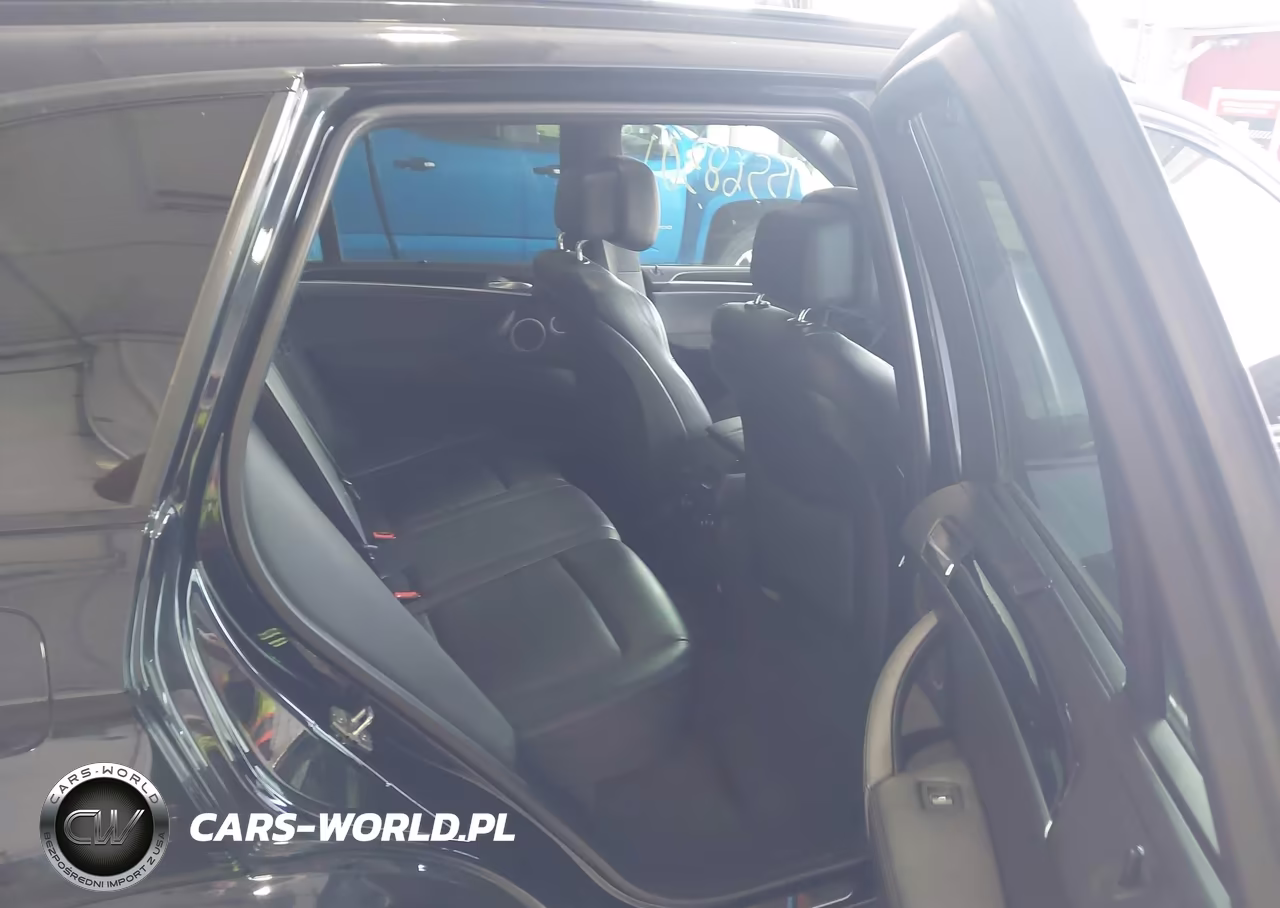 2011 BMW X5 M VIN:5YMGY0C5XBLK27171 - 8