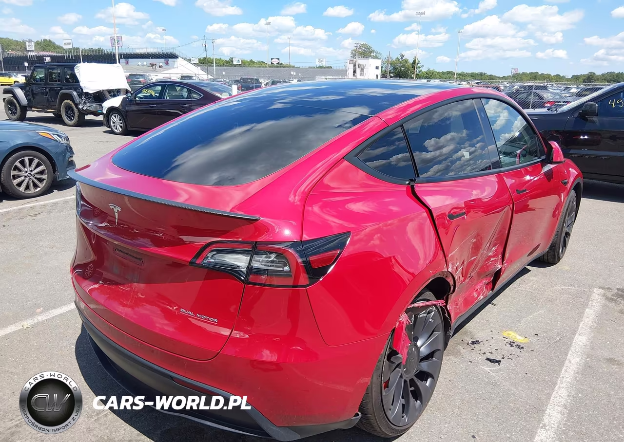 2023 Tesla Model Y Performance Dual Motor All-Wheel Drive VIN:7SAYGDEF3PF624814 - 4