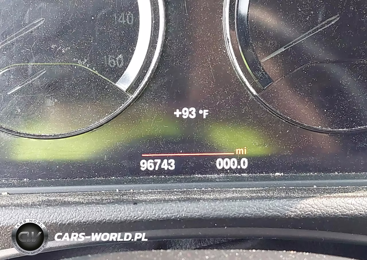 2018 BMW X1 xDrive28I VIN:WBXHT3C37J5L31571 - 15