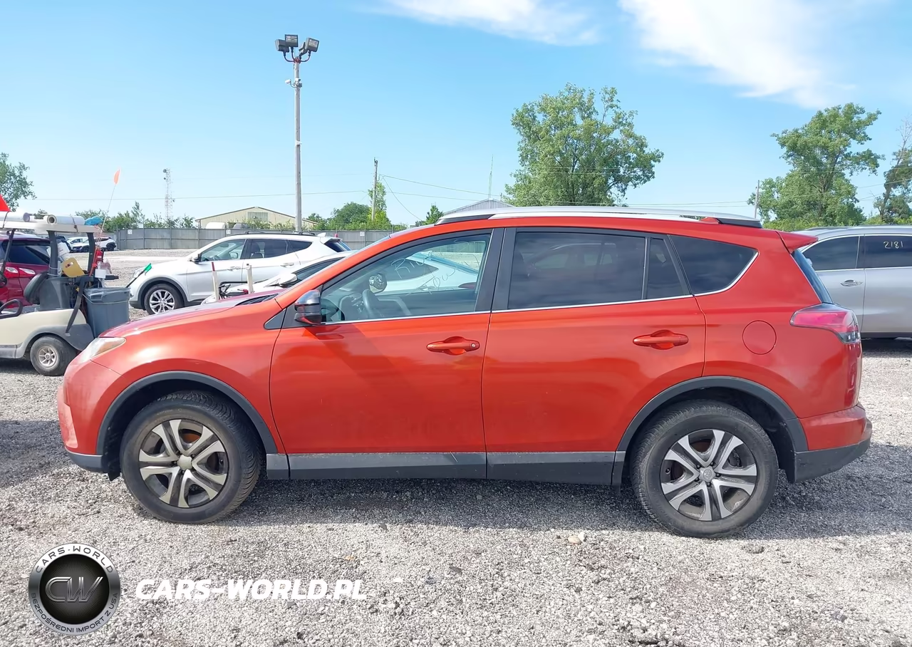 2016 Toyota Rav4 Le VIN:2T3BFREV8GW485302 - 14