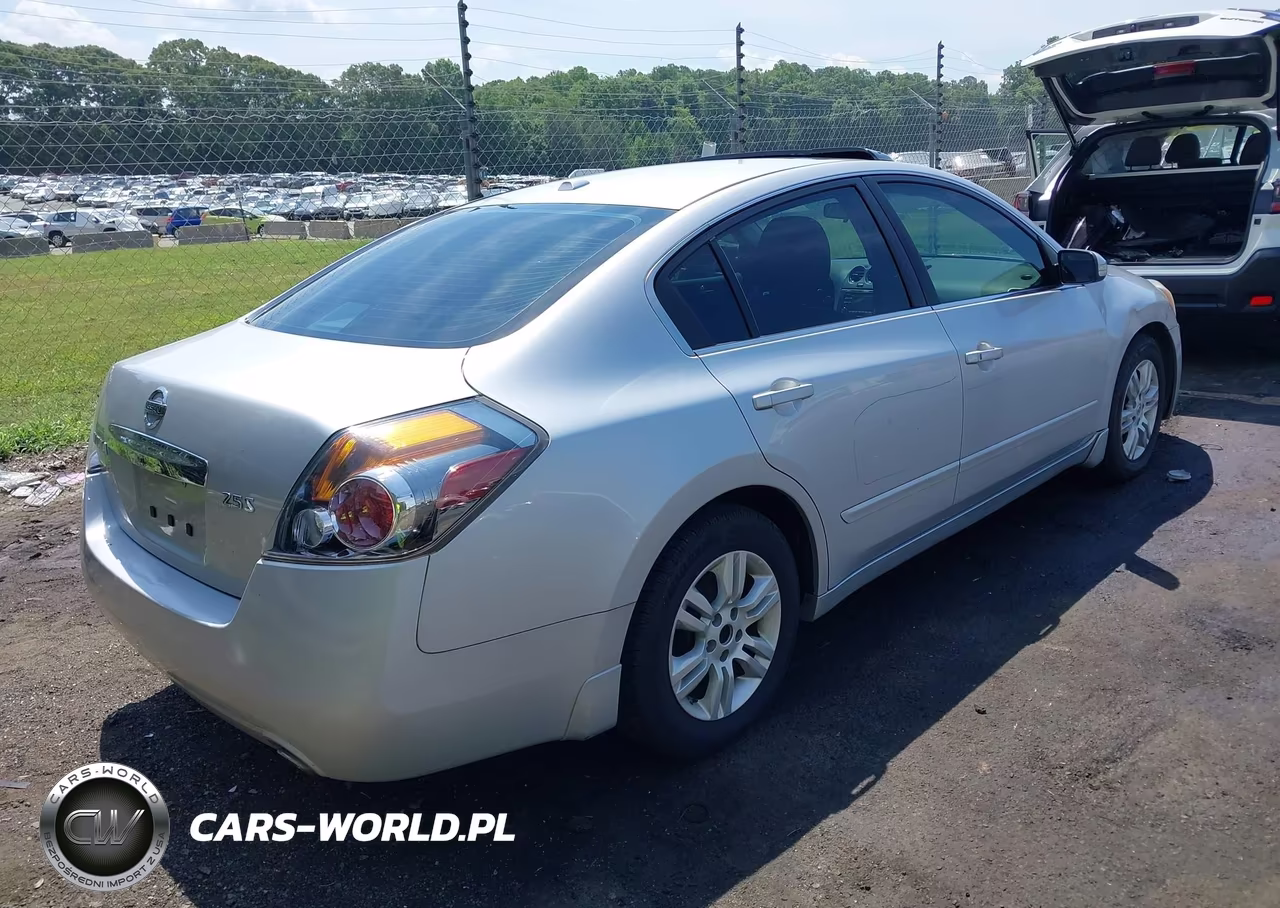 2012 Nissan Altima 2.5 S VIN:1N4AL2AP8CC133844 - 4