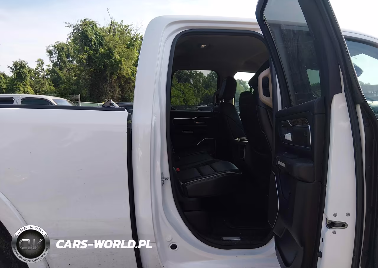 2020 Ram 1500 Laramie 4X4 6'4 Box VIN:1C6SRFDT2LN227484 - 8