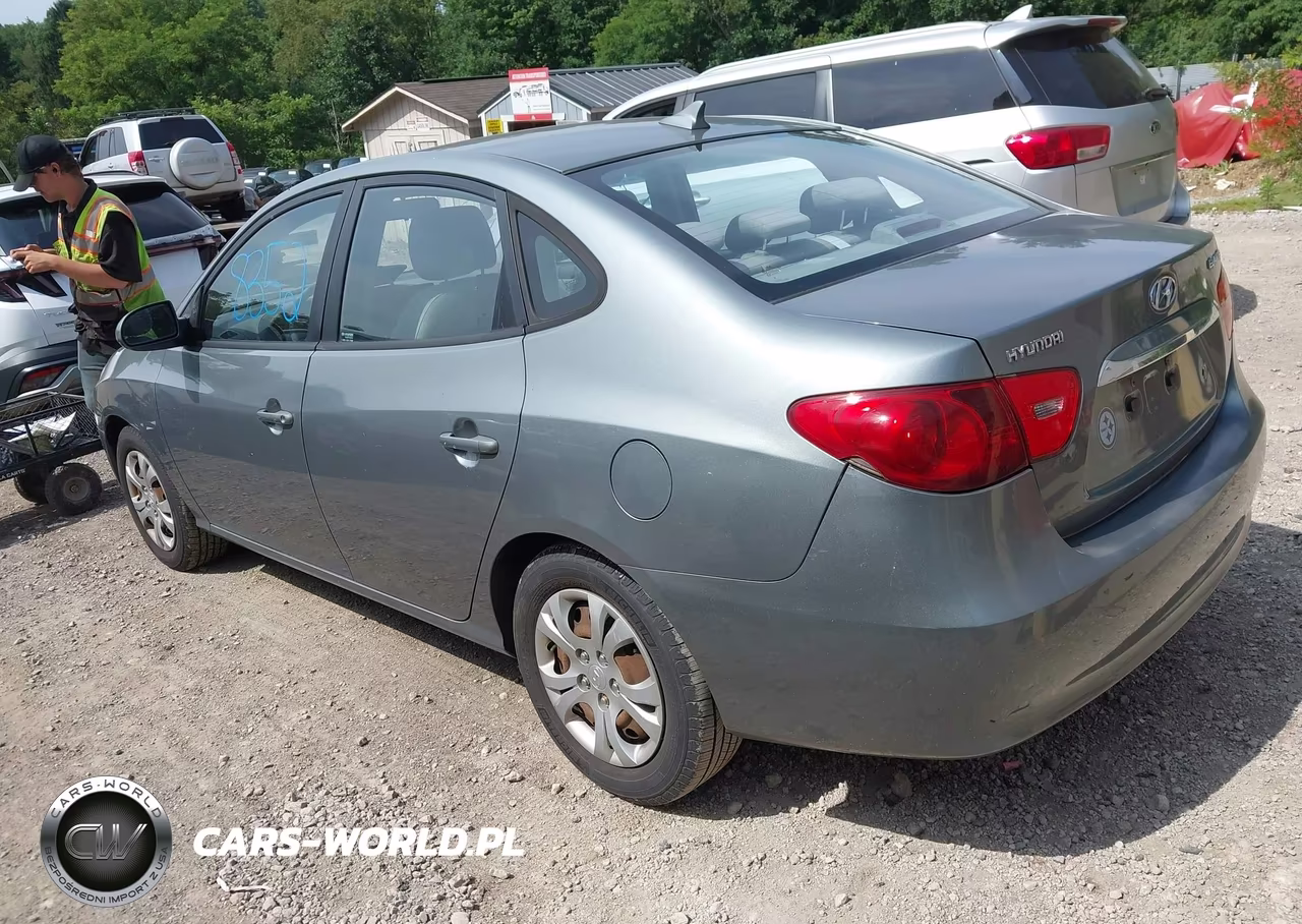 2010 Hyundai Elantra Gls VIN:KMHDU4AD0AU911868 - 3