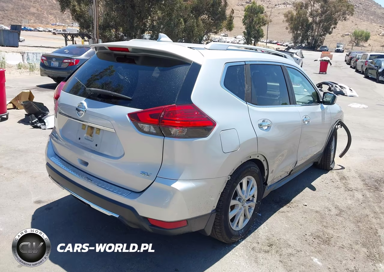 2017 Nissan Rogue Sv VIN:JN8AT2MT6HW393057 - 4