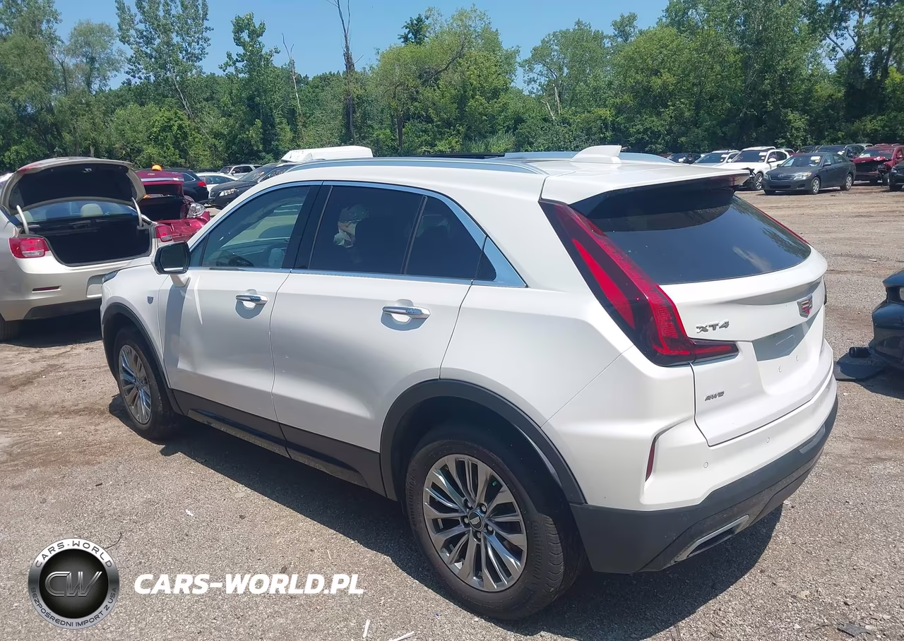 2025 Cadillac Xt4 Awd Premium Luxury VIN:1GYFZDR40SF105080 - 3