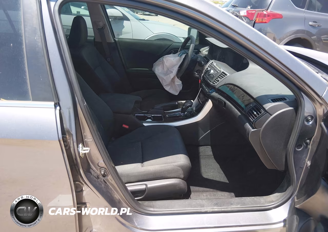 2017 Honda Accord Lx VIN:1HGCR2F35HA093475 - 5