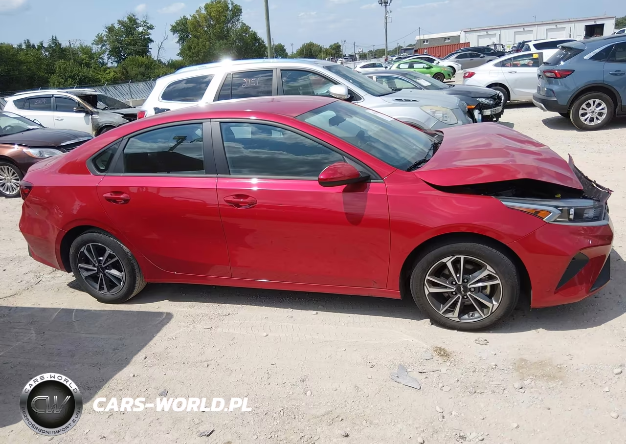 2024 Kia Forte Lxs VIN:3KPF24AD1RE792712 - 13