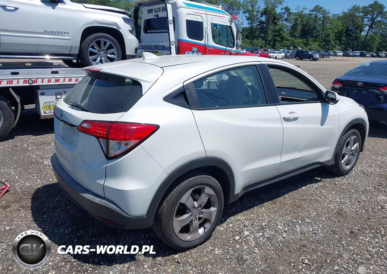 2019 Honda Hr-V Lx VIN:3CZRU6H3XKM718758 - 4
