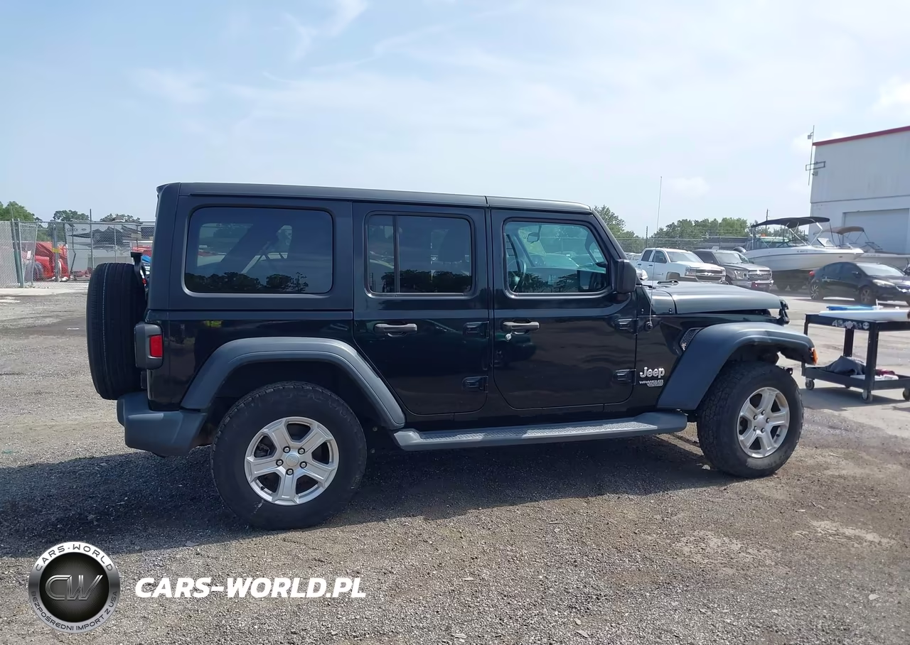2020 Jeep Wrangler Unlimited Sport S 4X4 VIN:1C4HJXDN9LW204702 - 14
