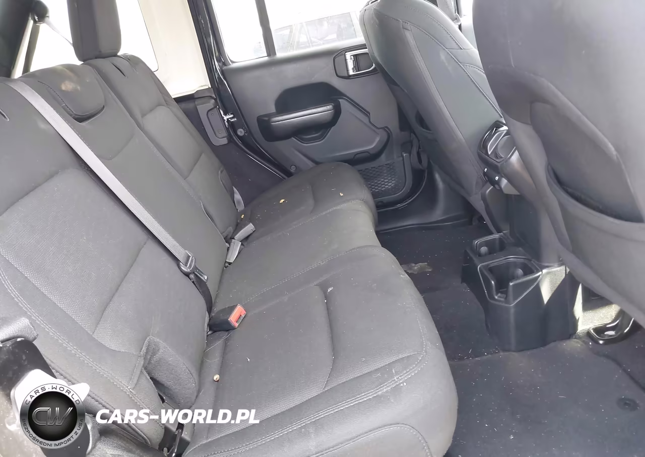 2020 Jeep Wrangler Unlimited Sport S 4X4 VIN:1C4HJXDN9LW204702 - 8