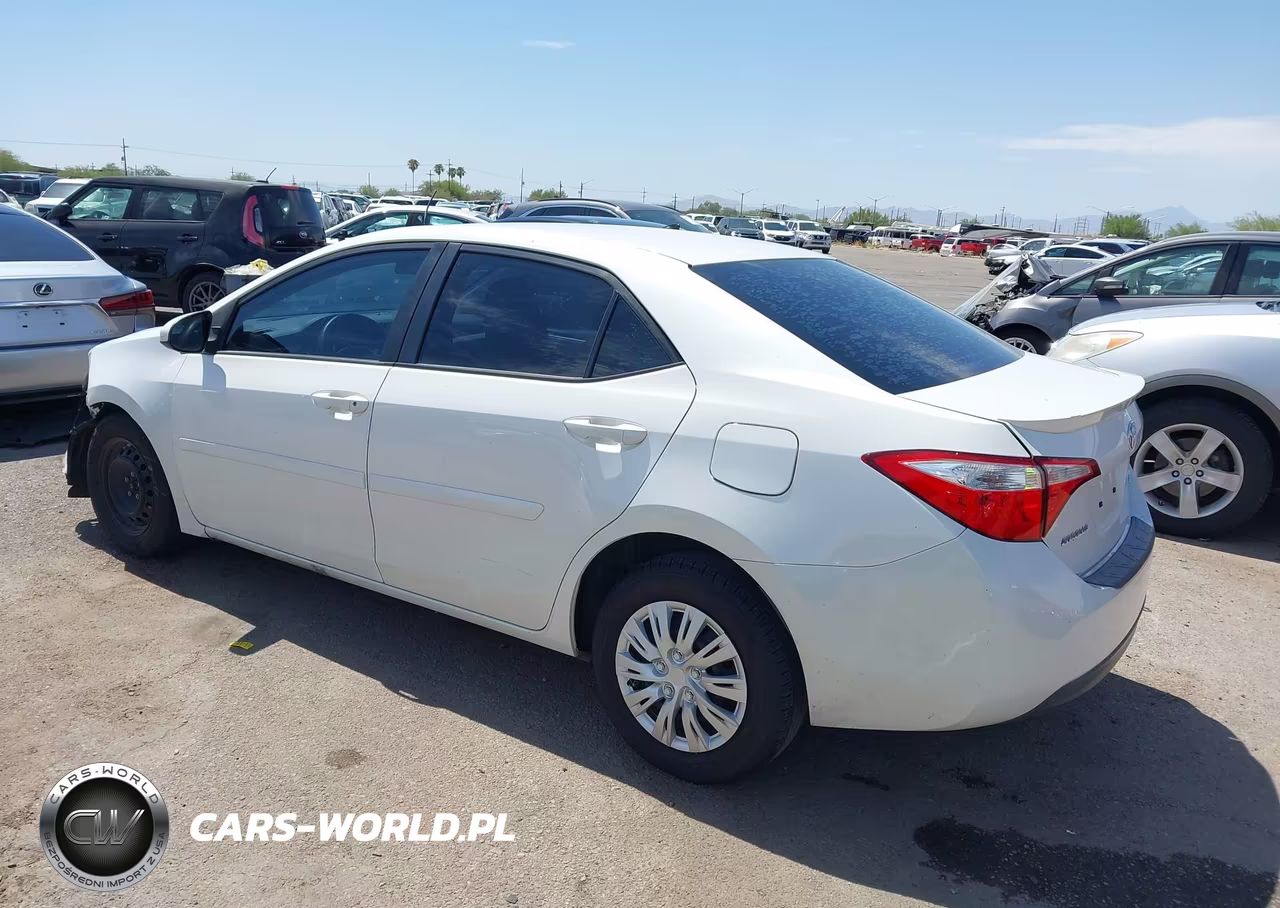 2015 Toyota Corolla Le Eco VIN:5YFBPRHE9FP354641 - 3