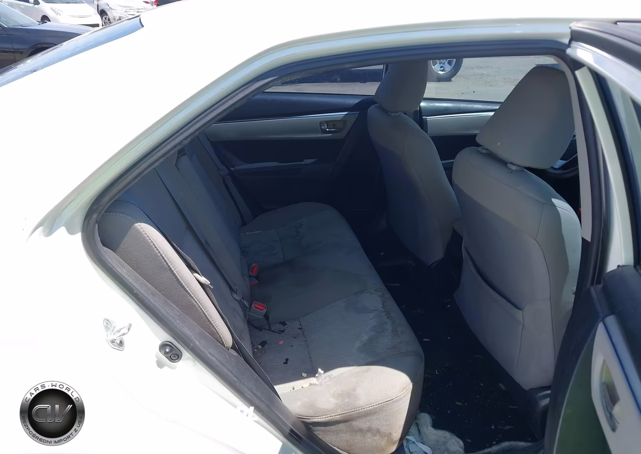 2015 Toyota Corolla Le Eco VIN:5YFBPRHE9FP354641 - 8