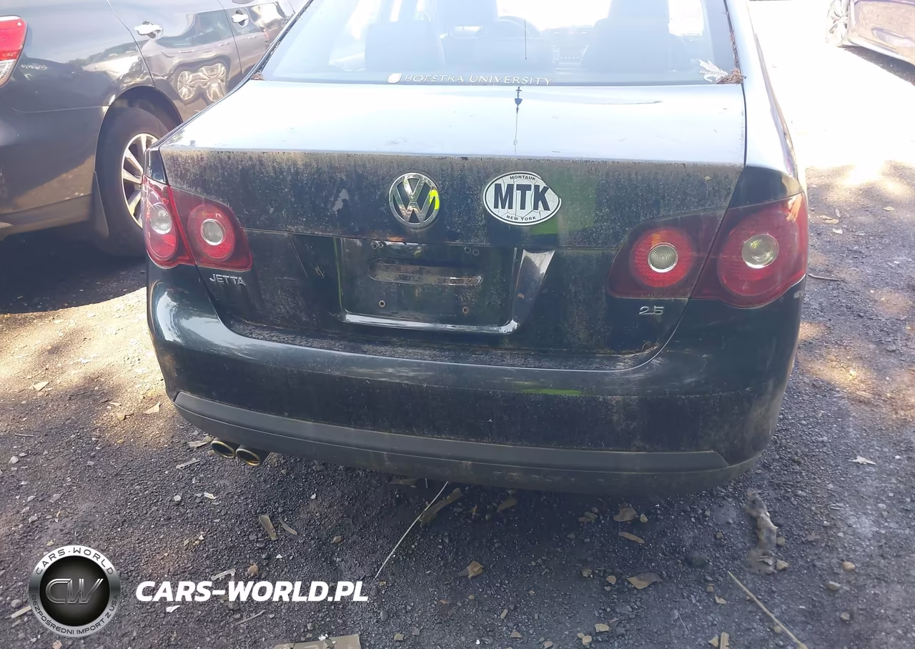 2010 Volkswagen Jetta Limited Edition VIN:3VWRZ7AJ0AM121703 - 6