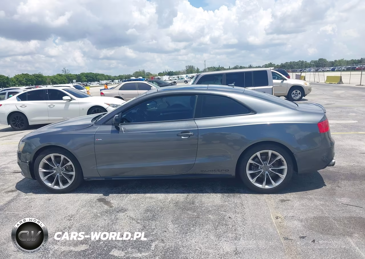 2017 Audi A5 Sport VIN:WAUD2AFR9HA000444 - 14