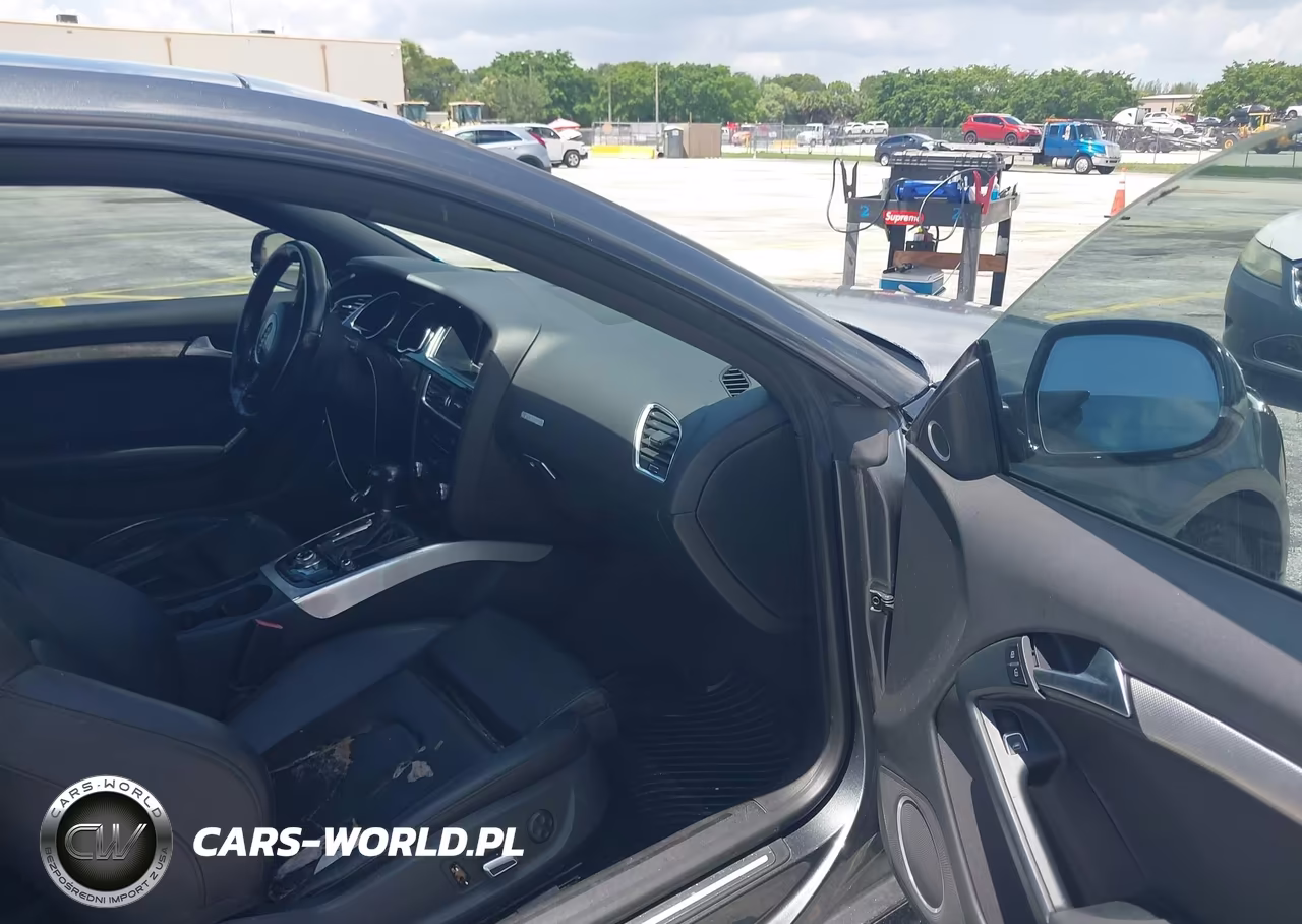 2017 Audi A5 Sport VIN:WAUD2AFR9HA000444 - 5