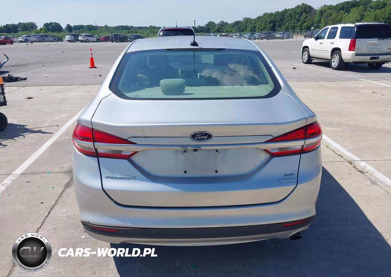 2018 Ford Fusion Se VIN:3FA6P0HDXJR118237 - 16