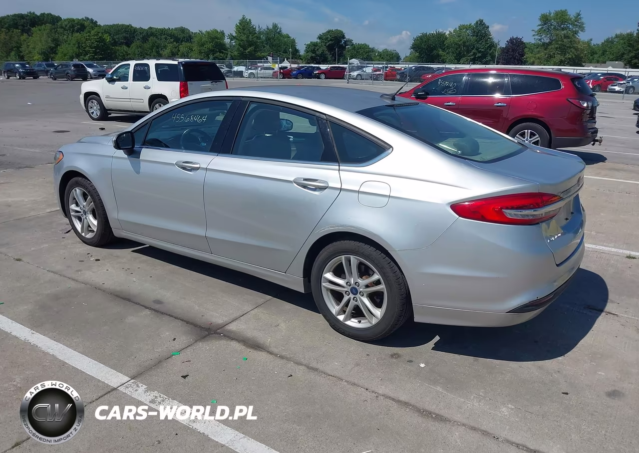 2018 Ford Fusion Se VIN:3FA6P0HDXJR118237 - 3