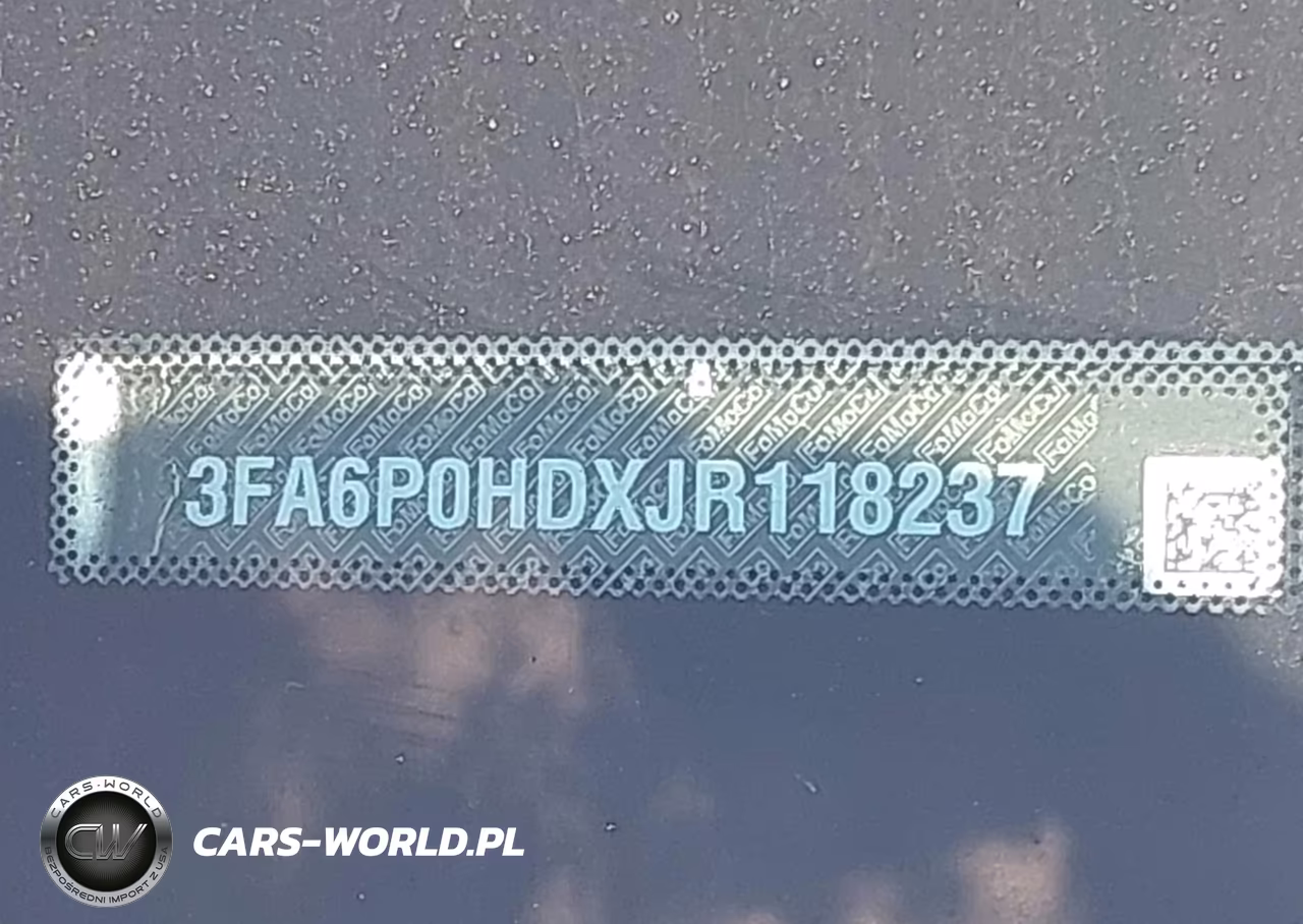 2018 Ford Fusion Se VIN:3FA6P0HDXJR118237 - 9