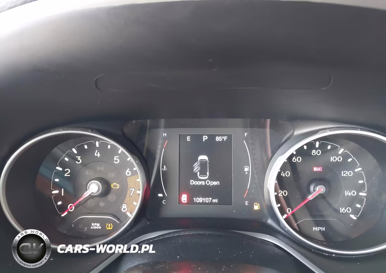 2019 Jeep Compass Latitude 4X4 VIN:3C4NJDBBXKT678852 - 7