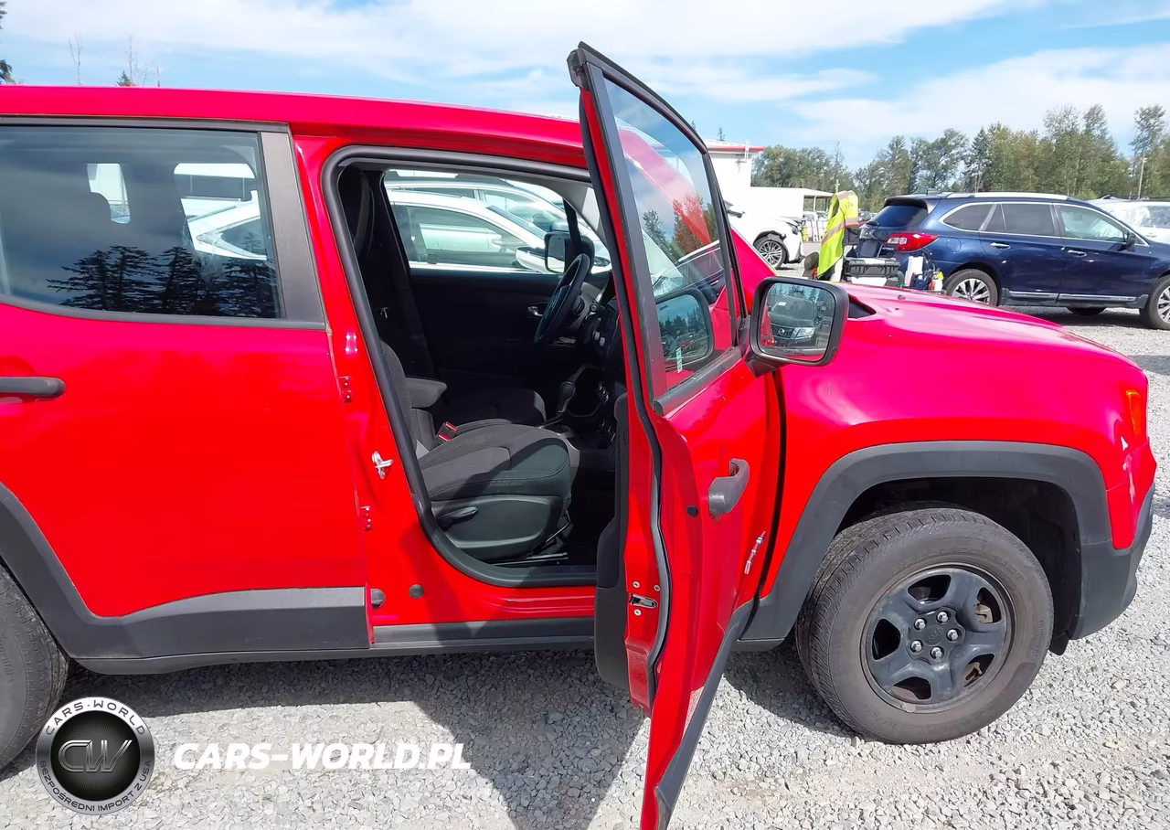 2017 Jeep Renegade Sport VIN:ZACCJBAB1HPF38699 - 5