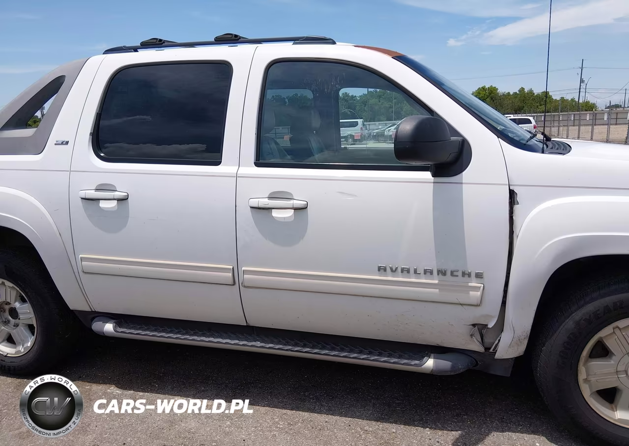 2011 Chevrolet Avalanche 1500 Lt1 VIN:3GNMCFE0XBG368843 - 14
