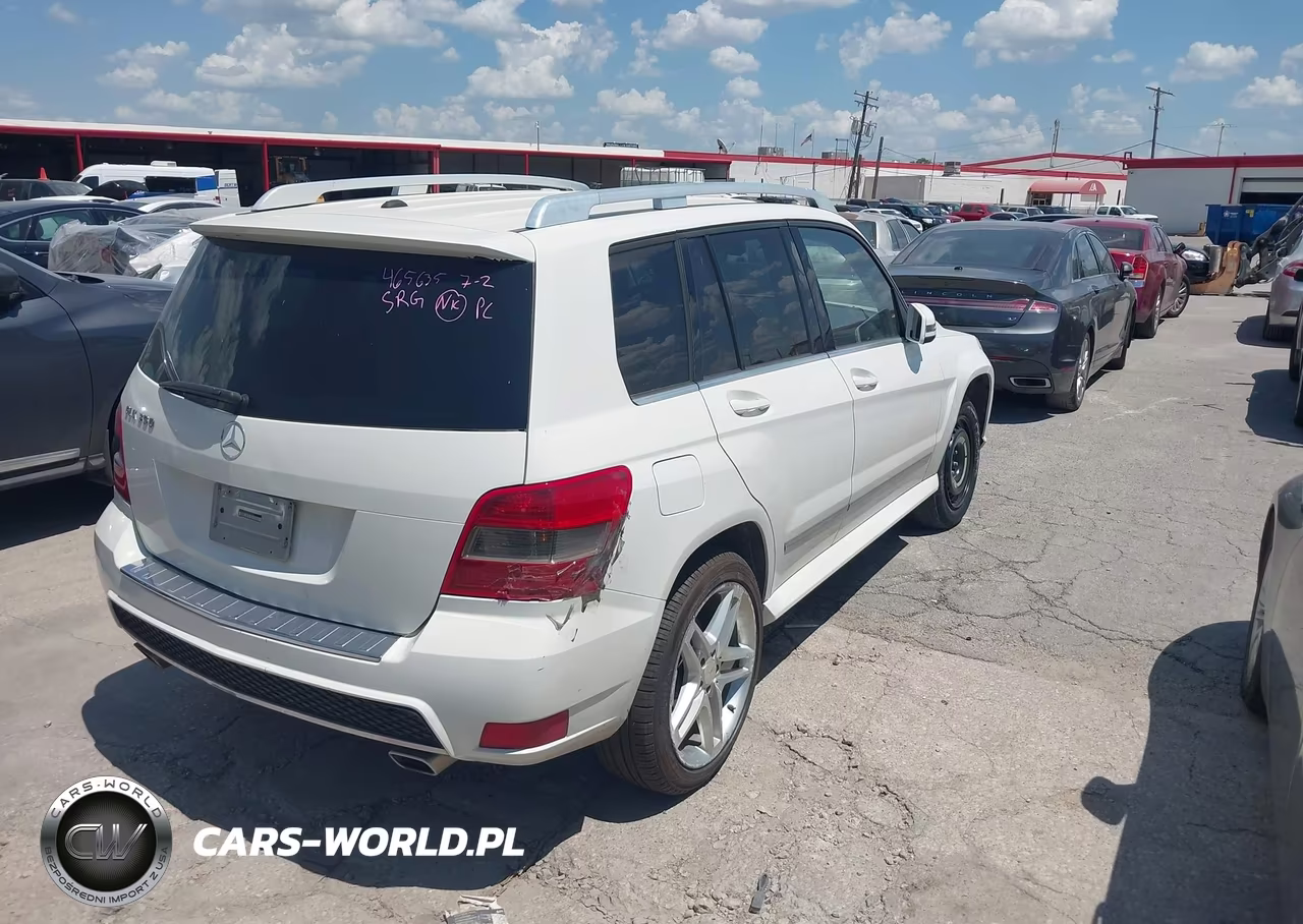 2010 Mercedes-Benz Glk 350 VIN:WDCGG5GBXAF465635 - 4