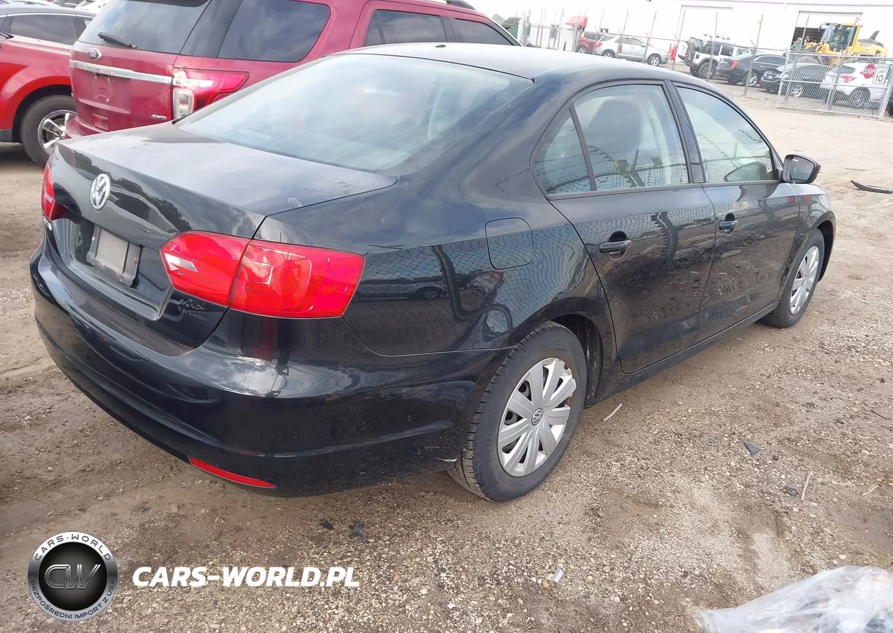 2014 Volkswagen Jetta 2.0L S VIN:3VW2K7AJ2EM406785 - 4