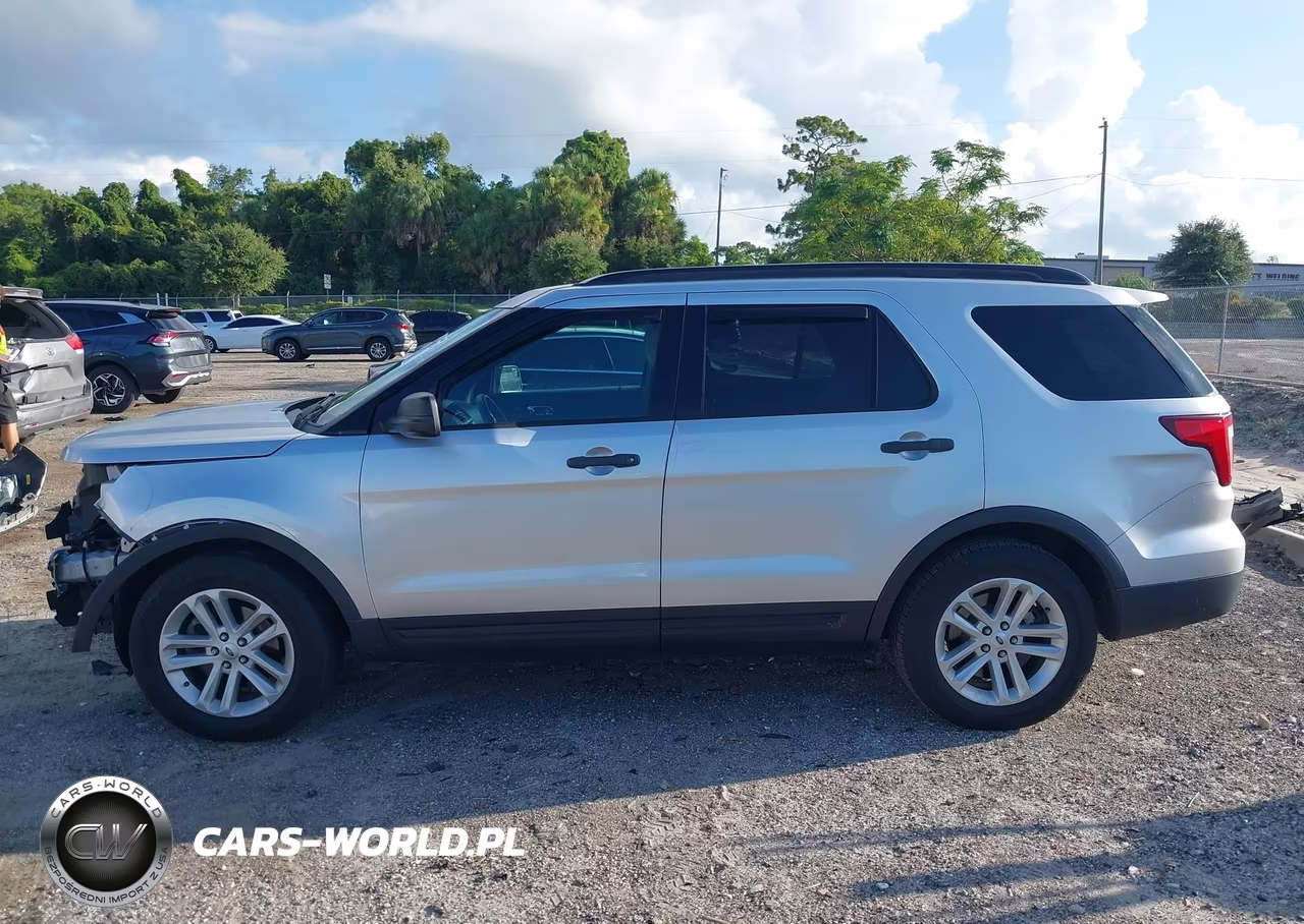 2017 Ford Explorer VIN:1FM5K7B87HGD79184 - 14