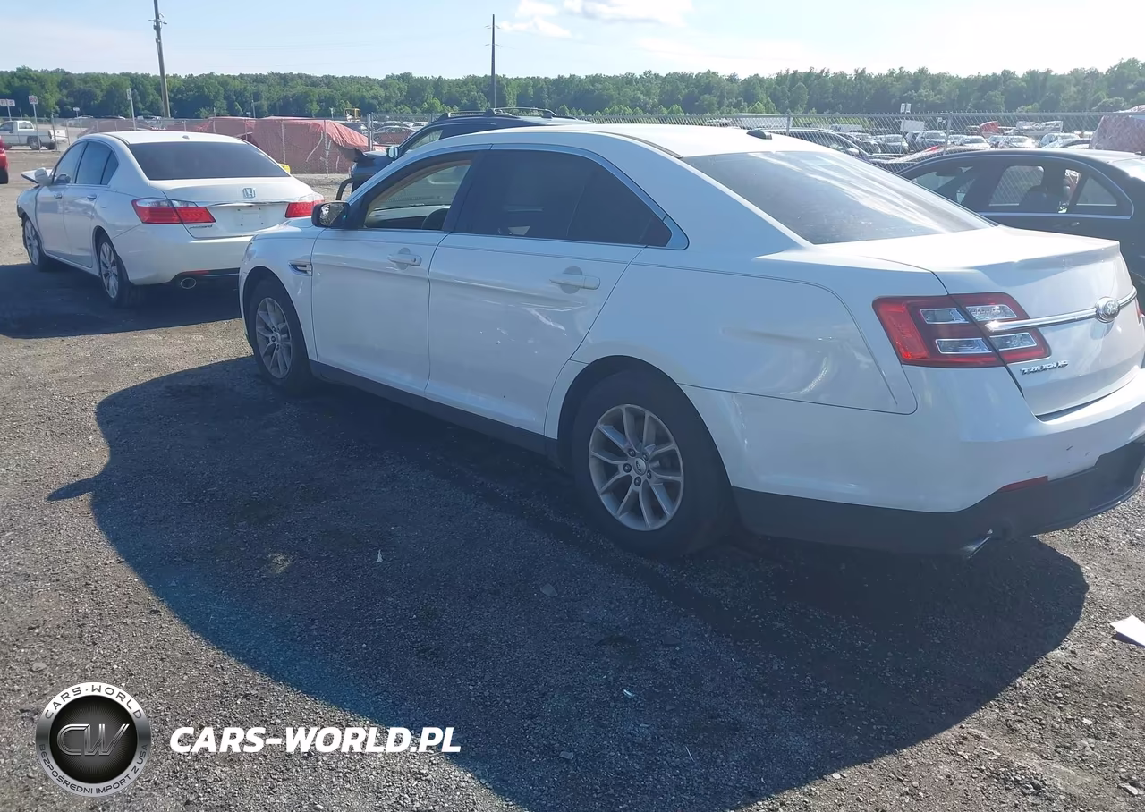 2013 Ford Taurus Se VIN:1FAHP2D88DG182253 - 3