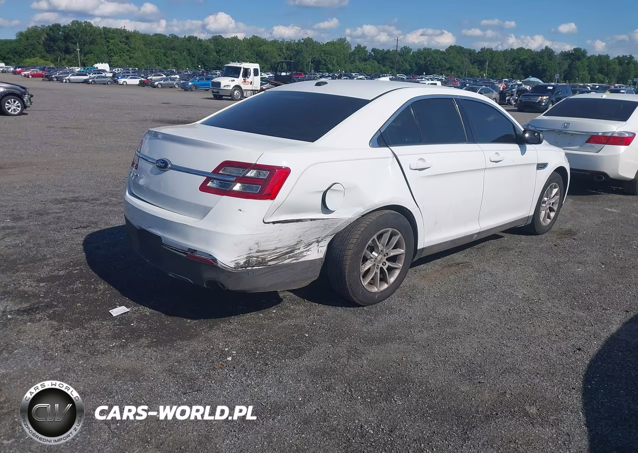 2013 Ford Taurus Se VIN:1FAHP2D88DG182253 - 4