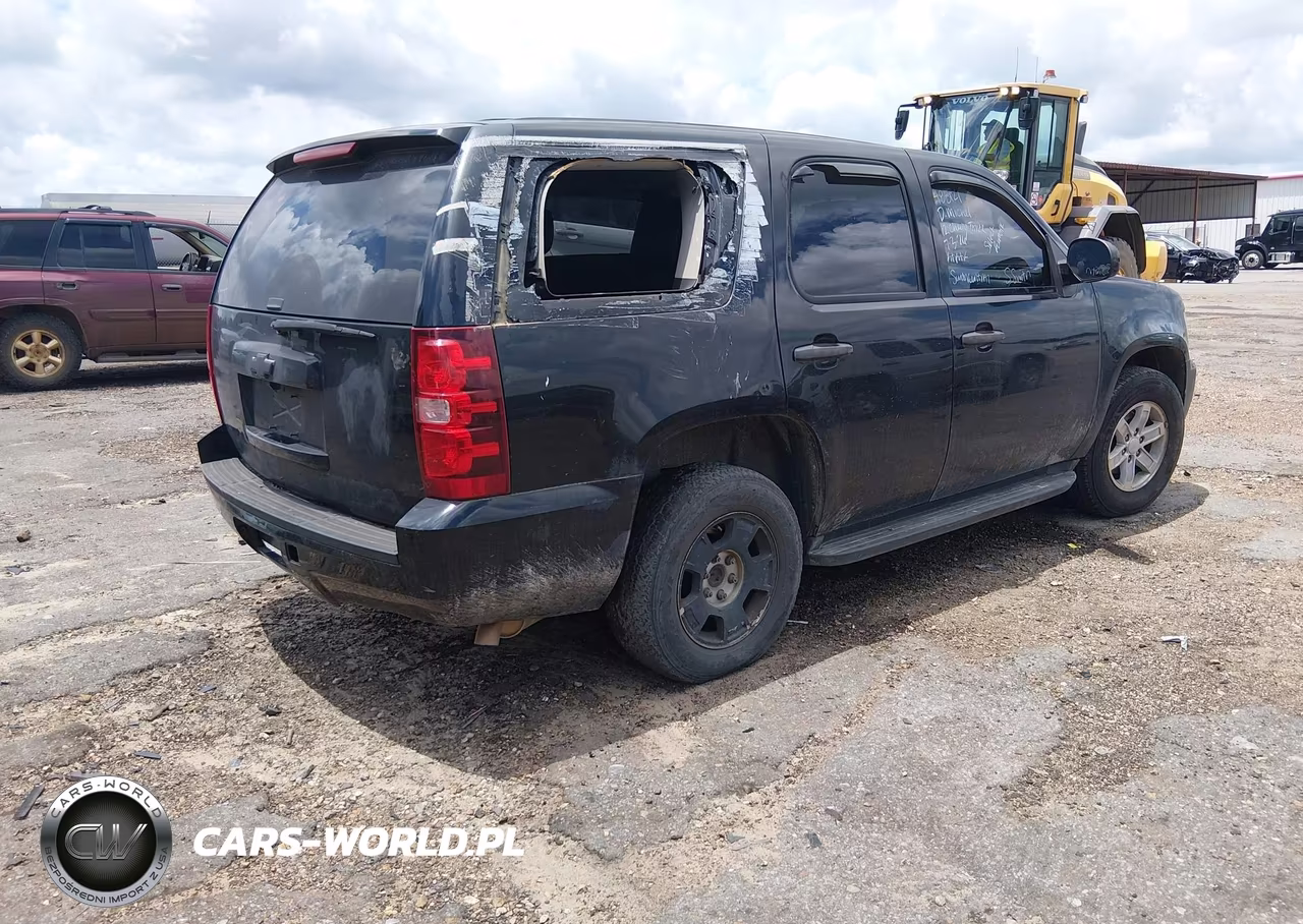 2012 Chevrolet Tahoe Commercial VIN:1GNLC2E06CR188121 - 4